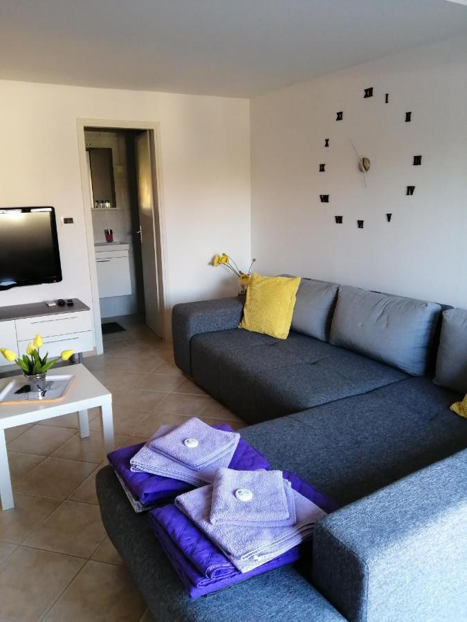 Apartment Lavanda Premantura Kültér fotó