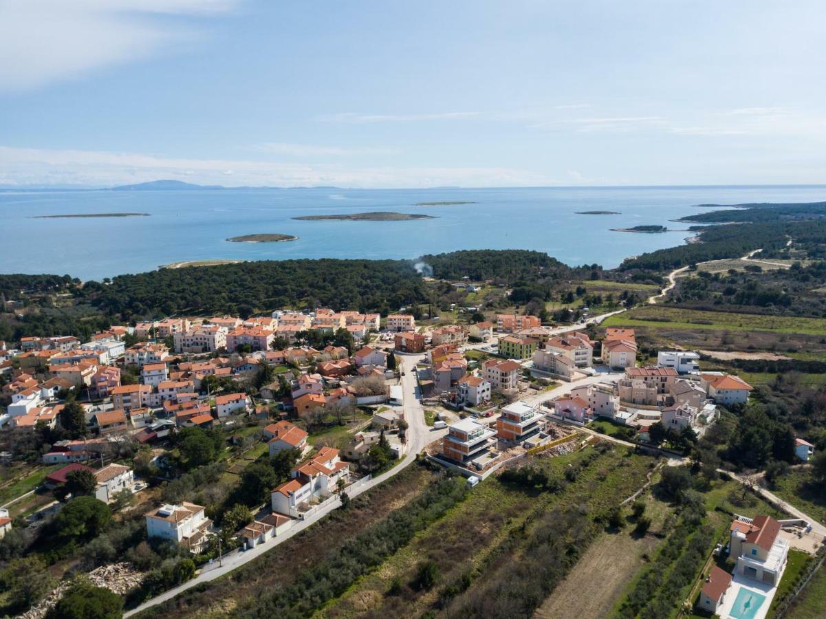 Apartment Lavanda Premantura Kültér fotó