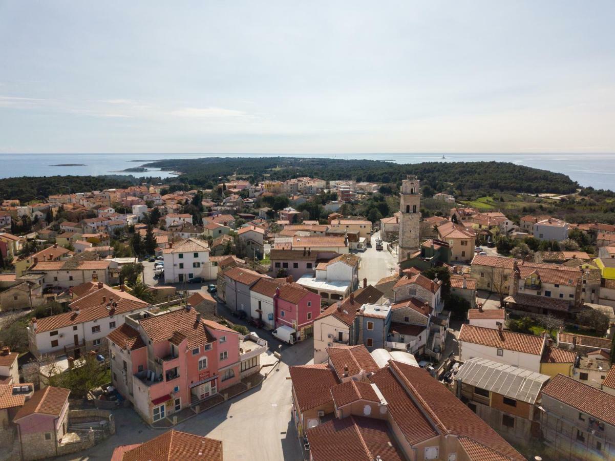 Apartment Lavanda Premantura Kültér fotó