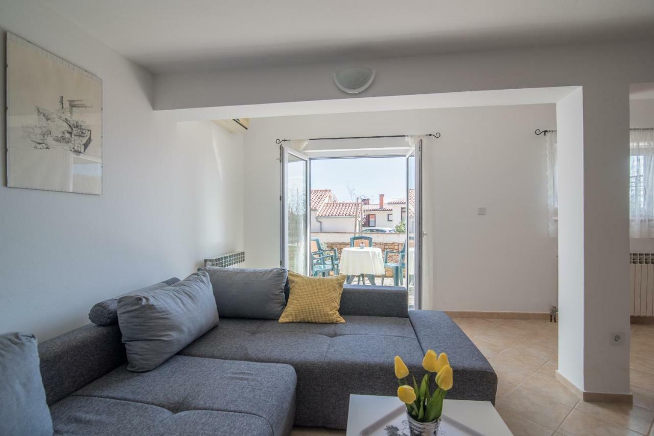 Apartment Lavanda Premantura Kültér fotó