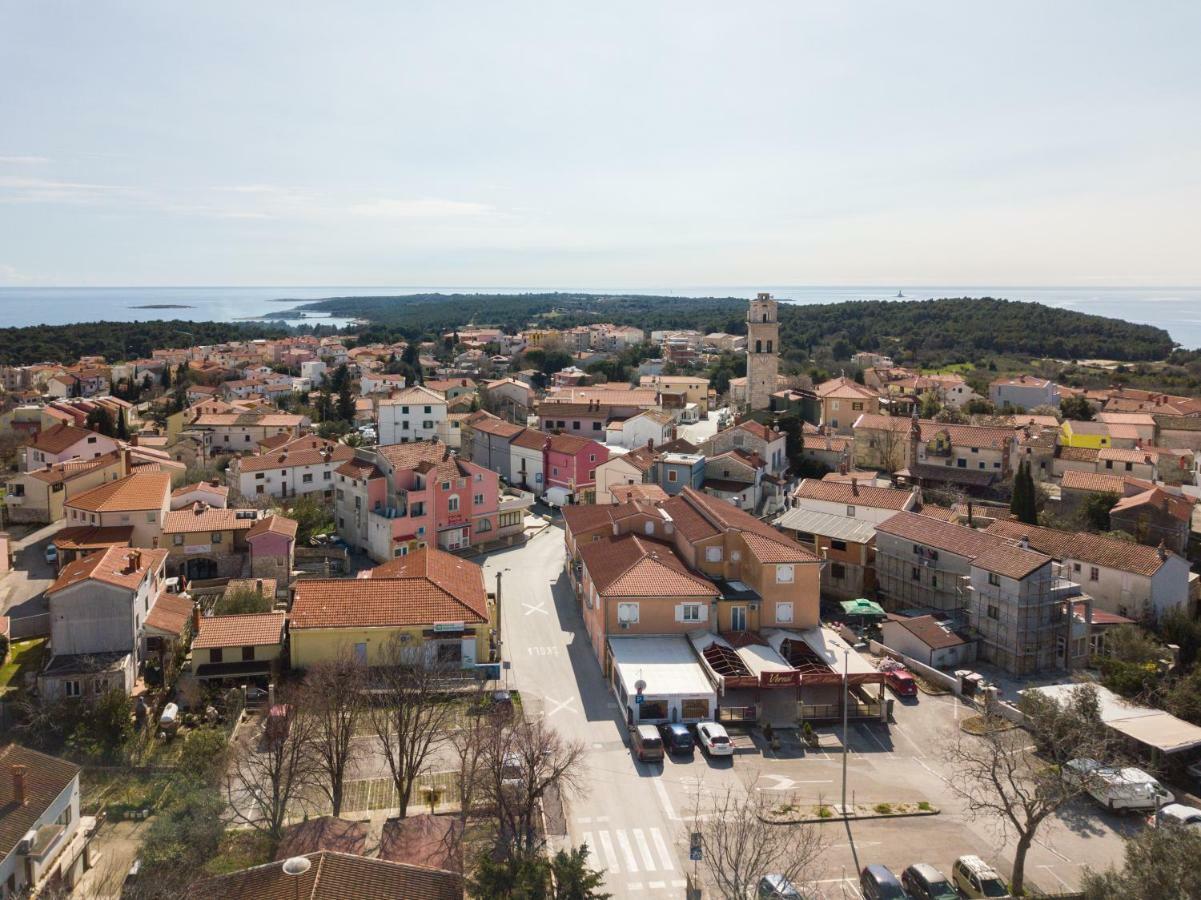 Apartment Lavanda Premantura Kültér fotó