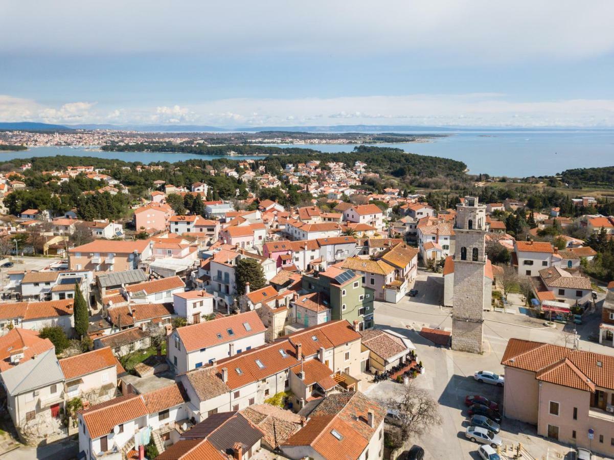 Apartment Lavanda Premantura Kültér fotó